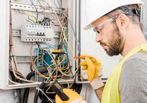 Intervention électrique dans les Hauts-de-Seine